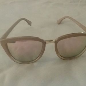 Anthrolopogie Kankakee Cat-Eye Sunglasses